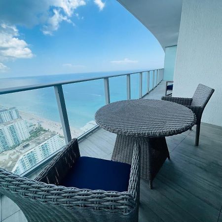 Stay At The Top With Amazing Views By Rent4Us Hollywood Esterno foto