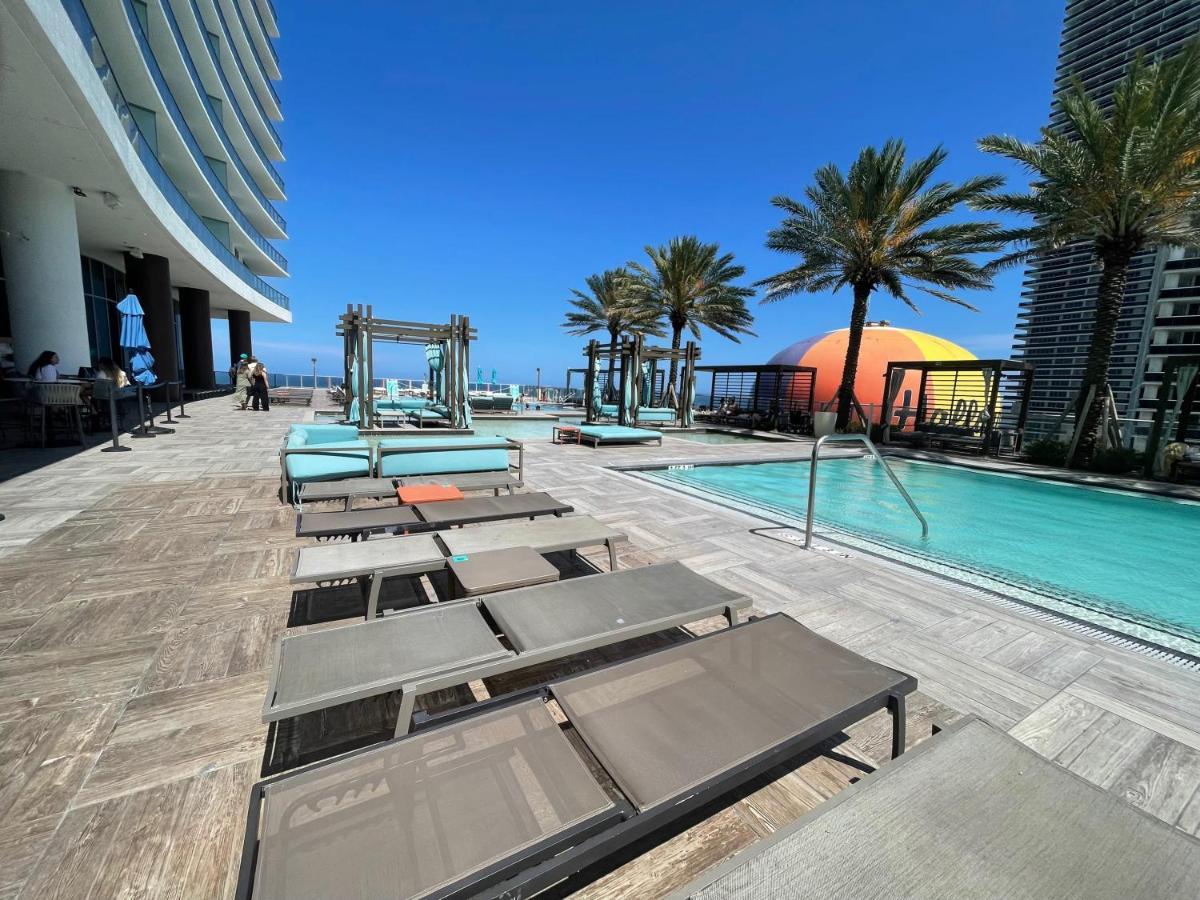 Stay At The Top With Amazing Views By Rent4Us Hollywood Esterno foto