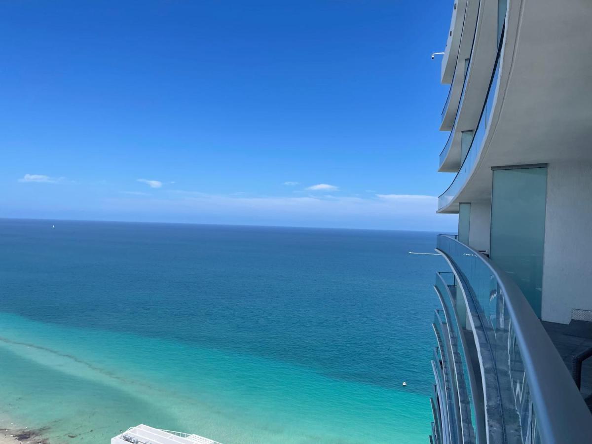 Stay At The Top With Amazing Views By Rent4Us Hollywood Esterno foto