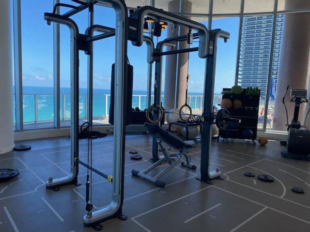 Stay At The Top With Amazing Views By Rent4Us Hollywood Esterno foto